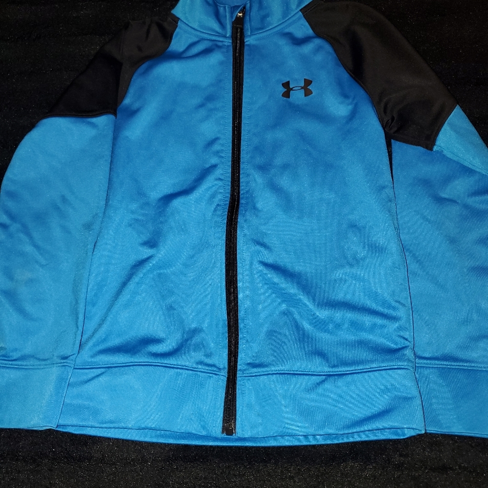 Boys size 7